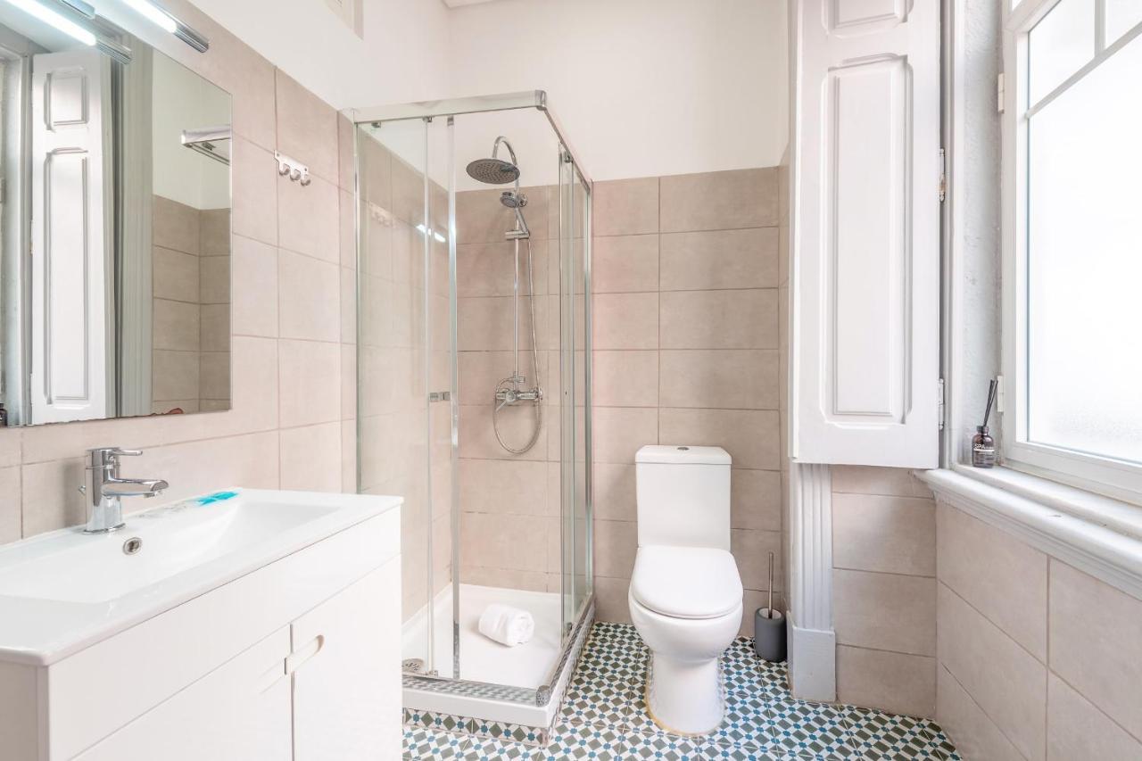 Vita Portucale ! Deluxe 3 Bedroom Apartment In Arroios Lisboa Kültér fotó